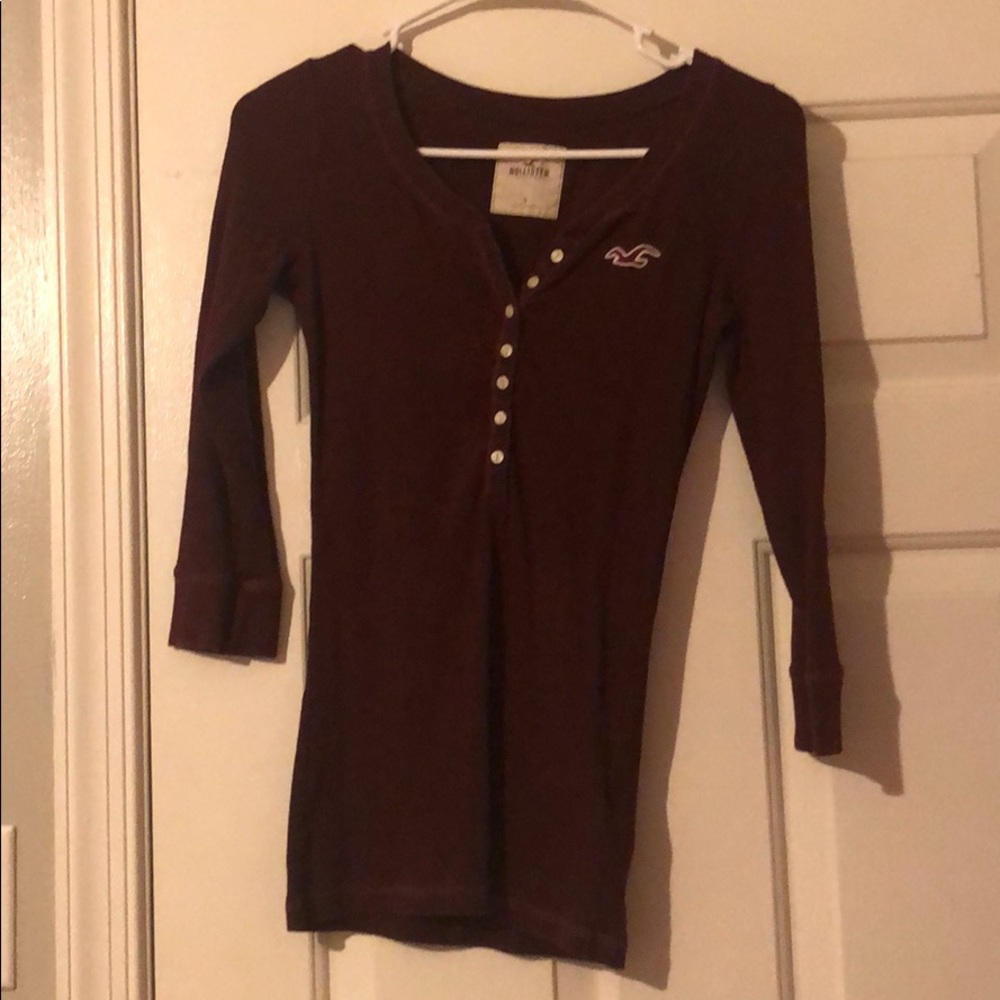 Hollister Maroon quarter sleeve shirt